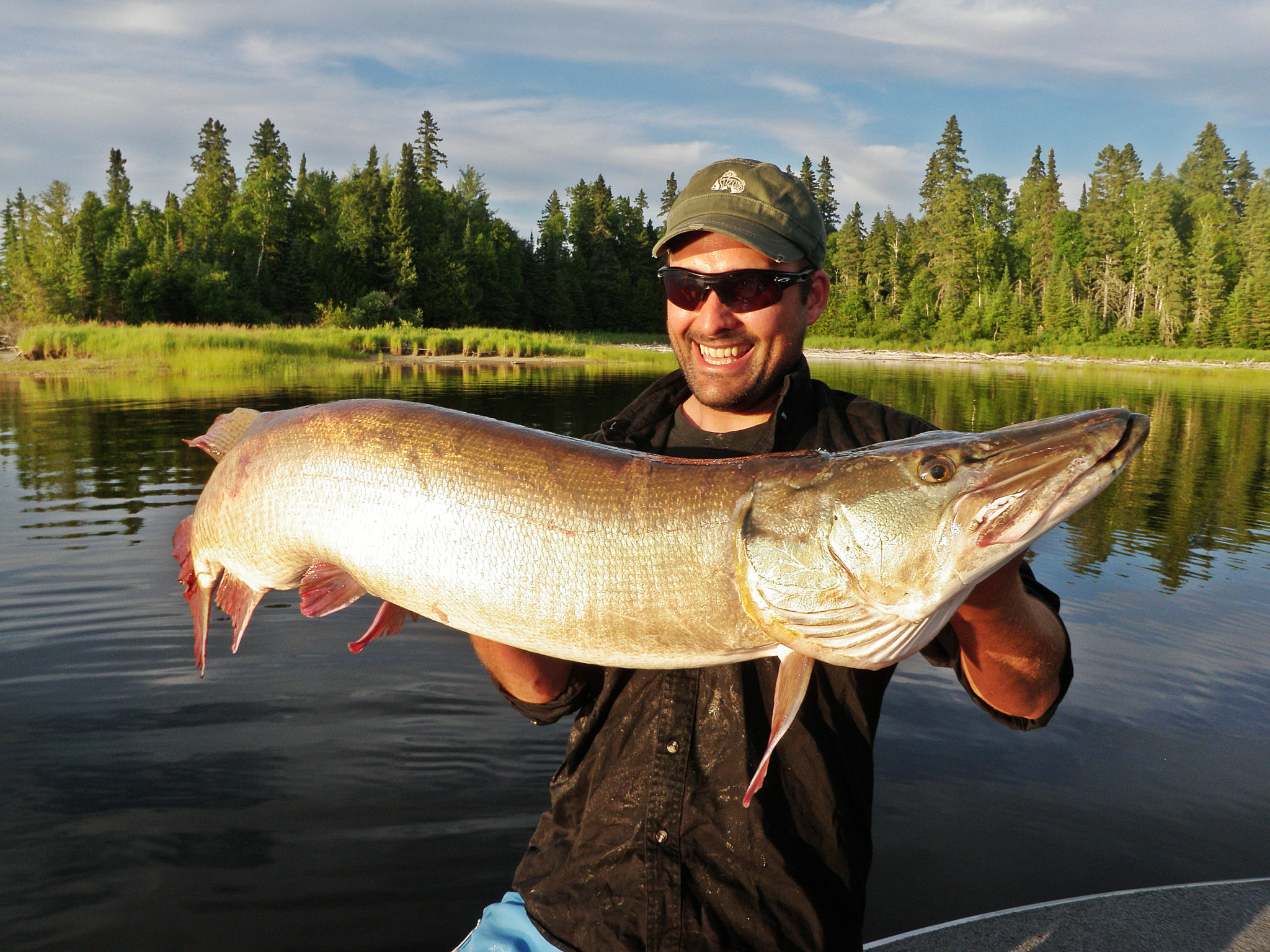 Speed spinning for muskie - Ontario OUT of DOORS