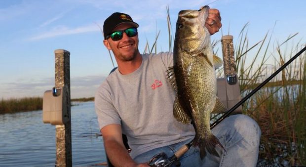 Man holding largemouth bass 