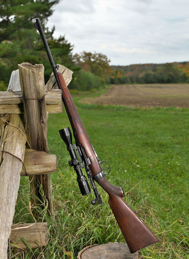 Famous Firearms  British Lee–Enfield Rifle 