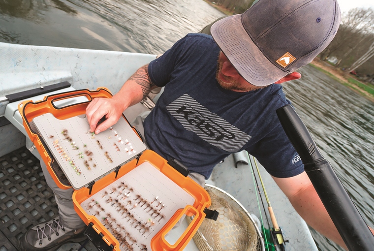 Feeding trout flies to match the hatch - Ontario OUT of DOORS