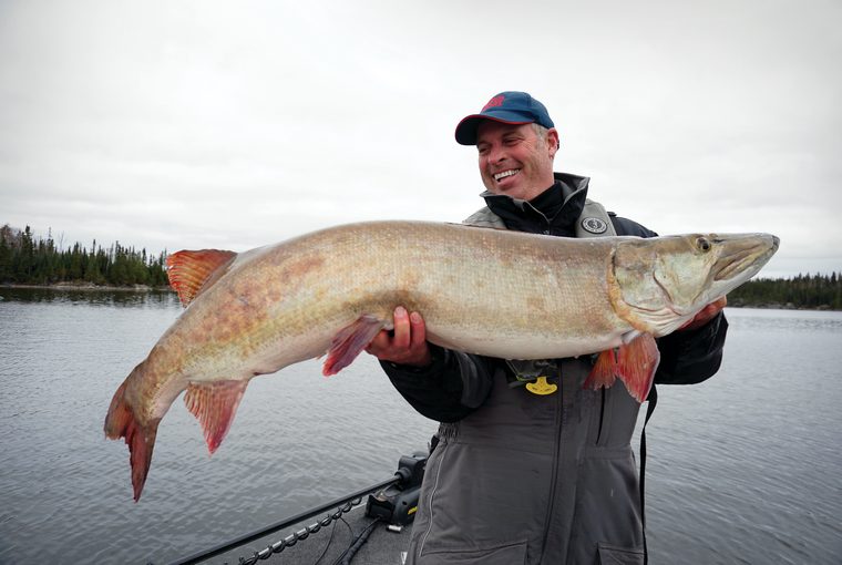 Catching muskie fever - Ontario OUT of DOORS