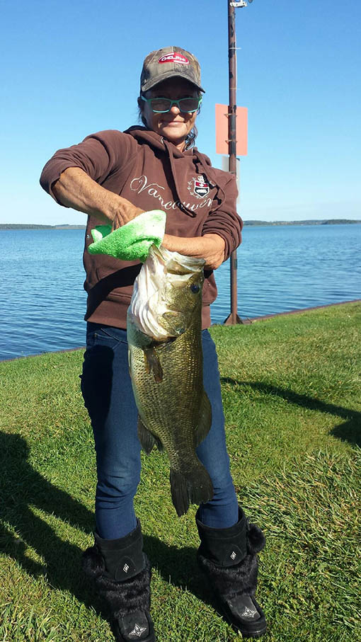 Huge catfish, bass biting in Cataouatche