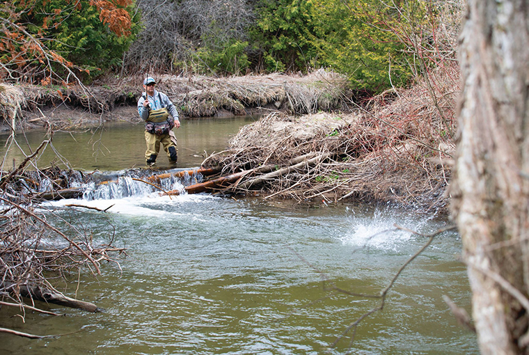 Hooking steelhead - Ontario OUT of DOORS