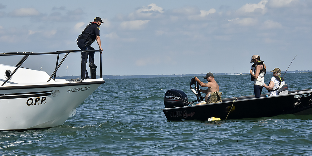 Responsible Boating: Best Practices, Laws, and Regulations in Ontario