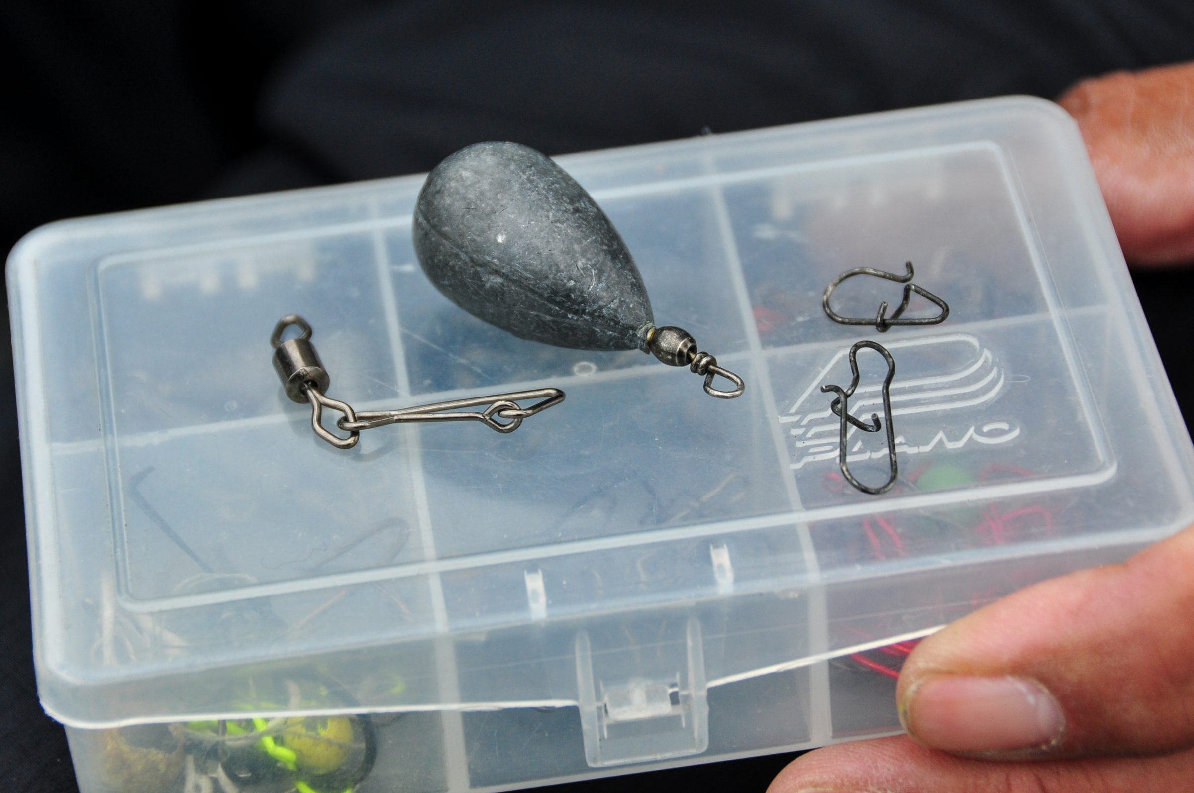 a wee tacklebox with lure unsnagger parts