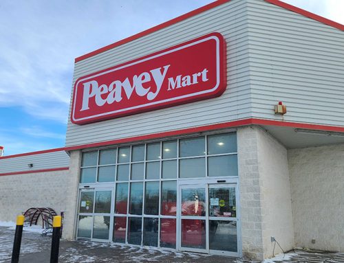 Peavey Mart closing